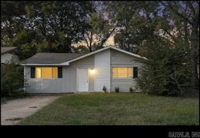 featured image of 305 Smart St