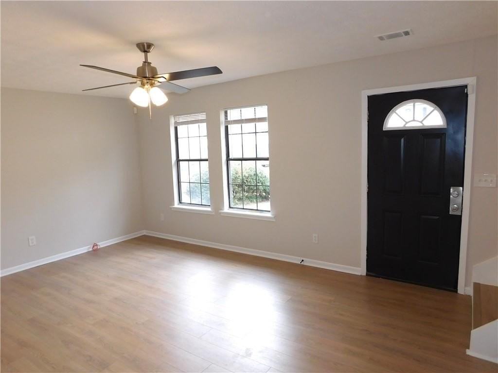 3589 Hopkins Ct - Photo 3 of 17