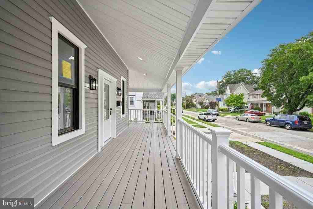 3547 Finlaw Ave - Photo 7 of 50