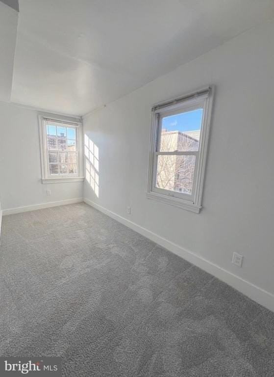 405 N 2nd St - Photo 5 of 10