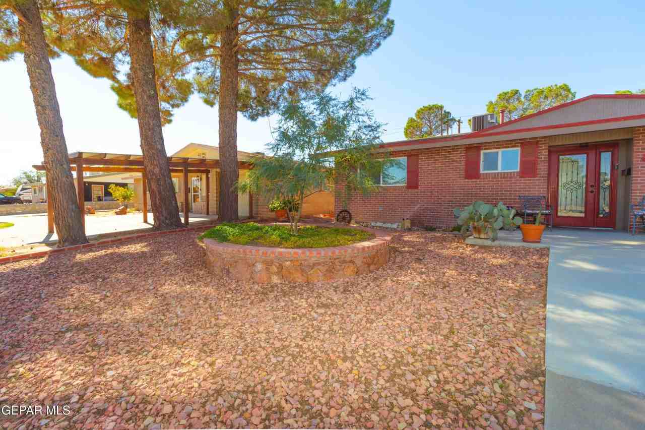 3417 Aberdeen St - Photo 6 of 50