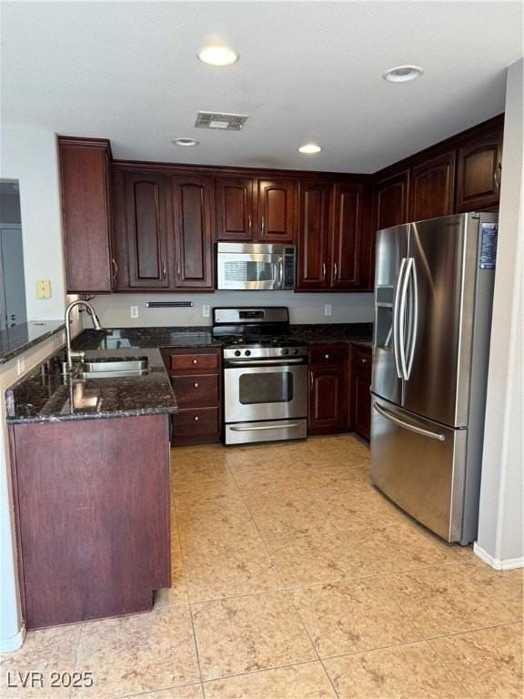 8236 Wildwood Glen Dr - Photo 6 of 10