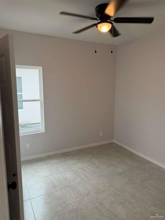 701 N Alexandrite Ave #1 - Photo 6 of 7