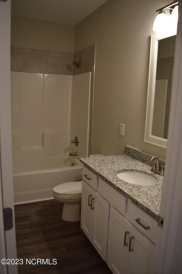 829 Blue Bird Dr - Photo 7 of 21