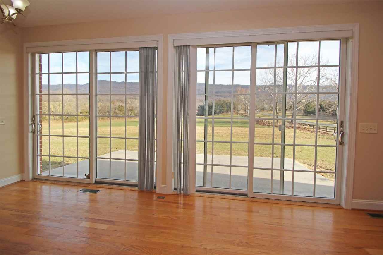 17888 Mountain Valley Rd - Photo 6 of 26