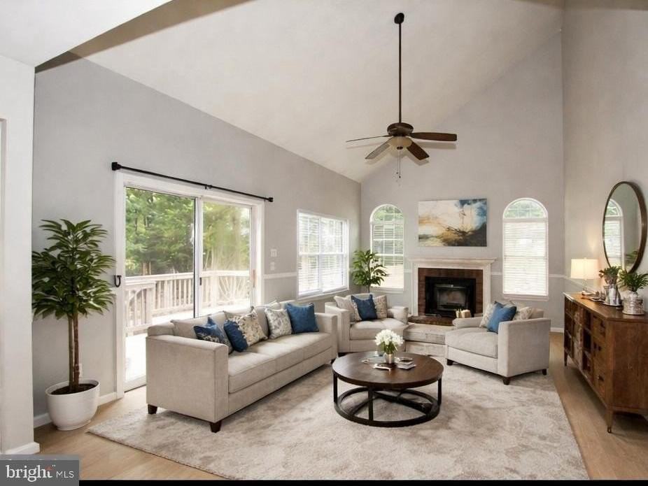 38 Charleston Ct - Photo 3 of 37