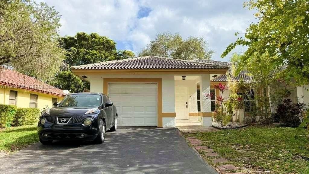 2377 Nw 123rd Ave - Photo 3 of 15