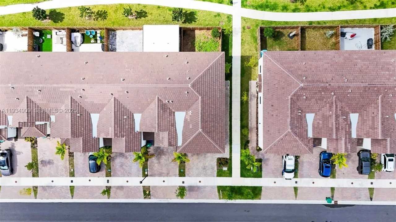 23108 Sw 130th Ave #23108 - Photo 5 of 31