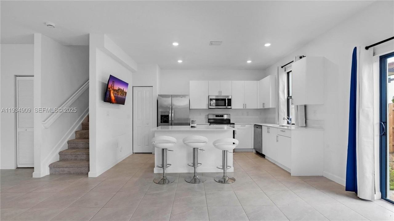 23108 Sw 130th Ave #23108 - Photo 6 of 31