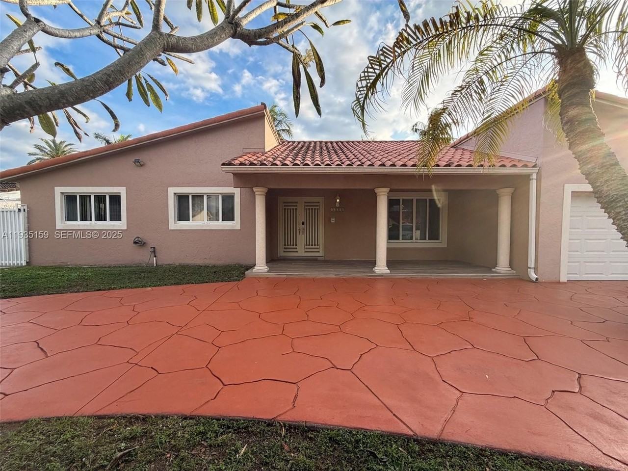 12250 Sw 2nd St - Photo 2 of 23