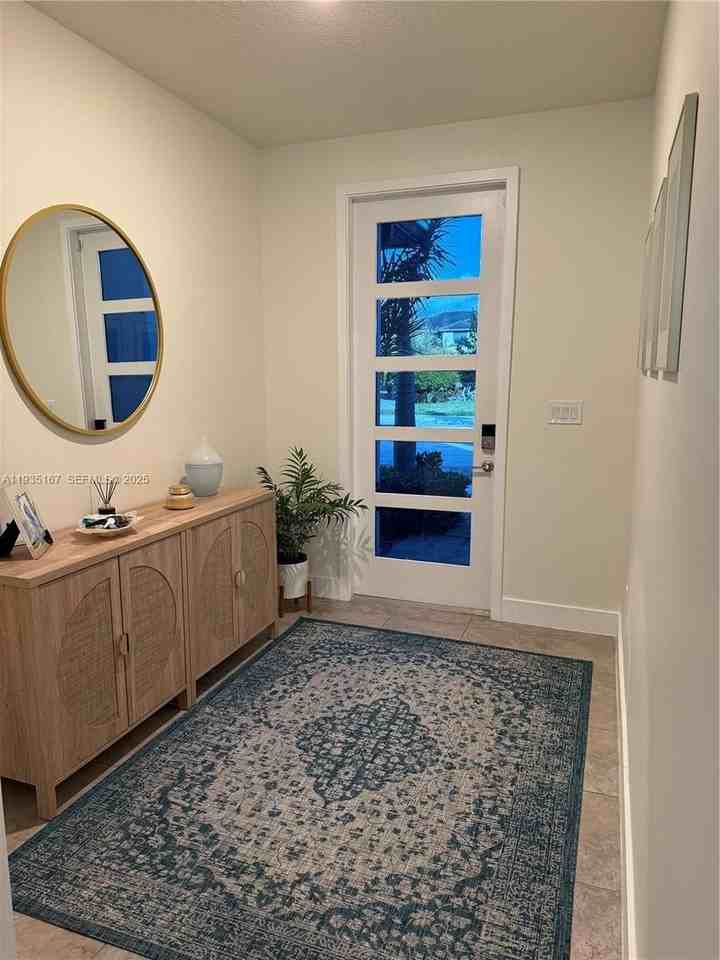 15822 Nw 91st Ave - Photo 7 of 9