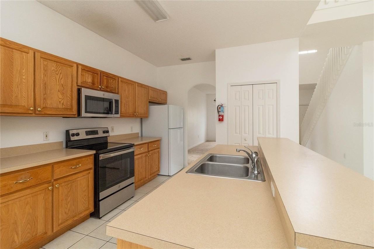 4664 Cumbrian Lakes Dr - Photo 7 of 26