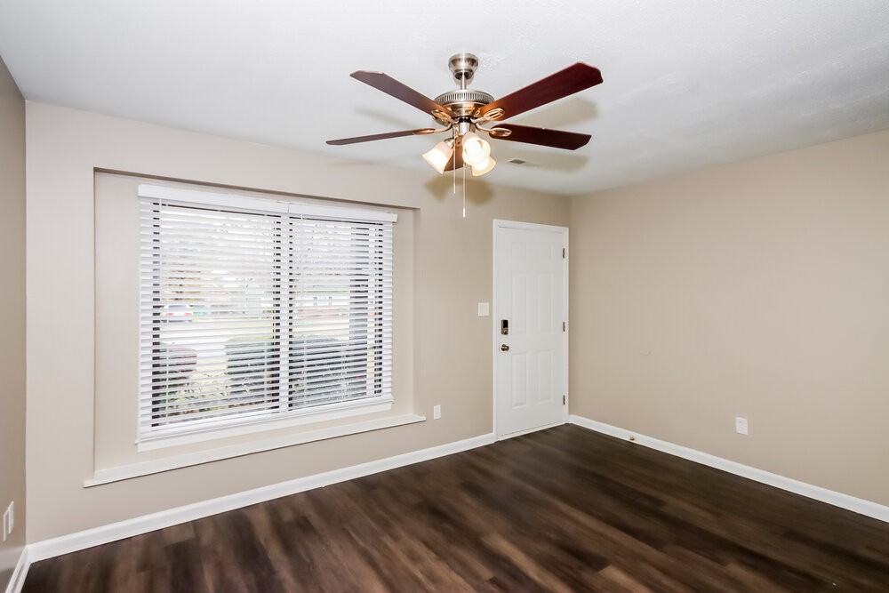 3407 Pine Meadow Dr - Photo 3 of 16