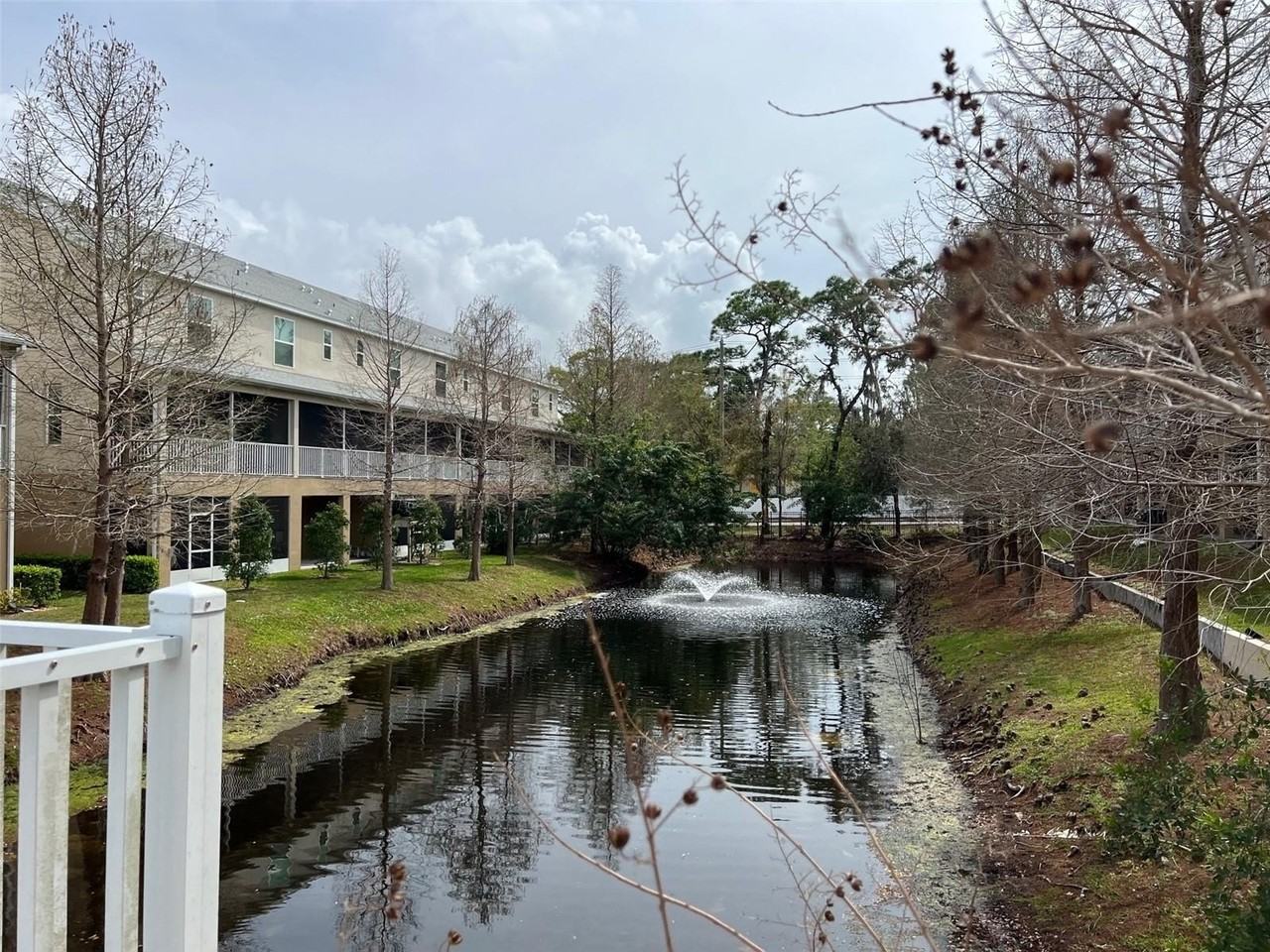 822 Callista Cay Loop - Photo 2 of 35