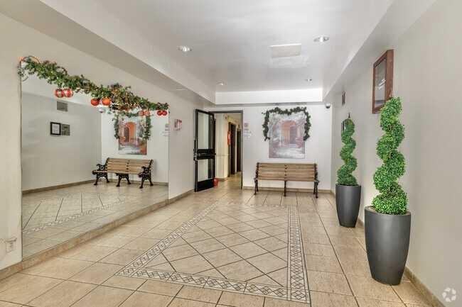 17859 Margate St - Photo 2 of 10