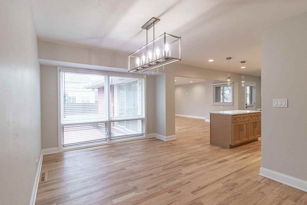 1240 Warrington Rd - Photo 5 of 21