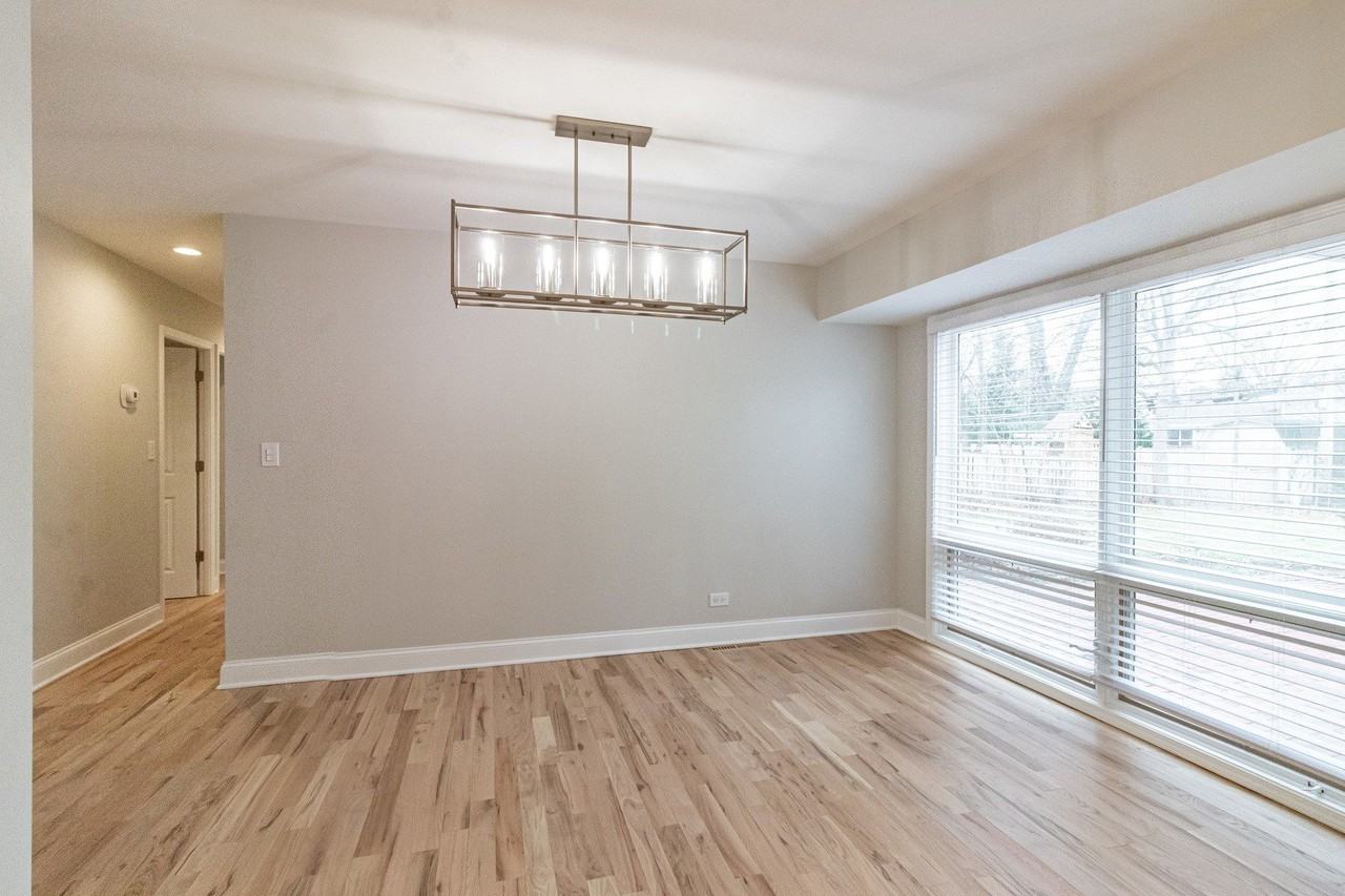 1240 Warrington Rd - Photo 6 of 21