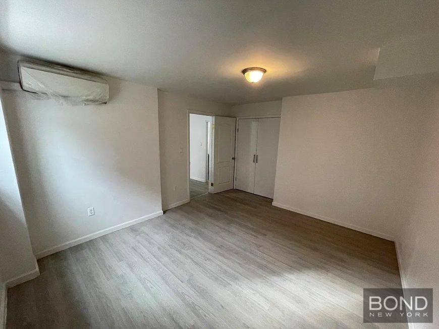 45 Monitor St - Photo 7 of 10