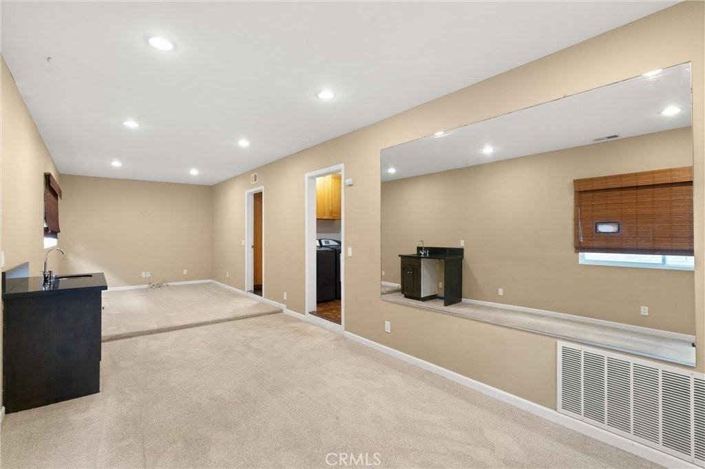 34061 Callita Dr - Photo 5 of 27