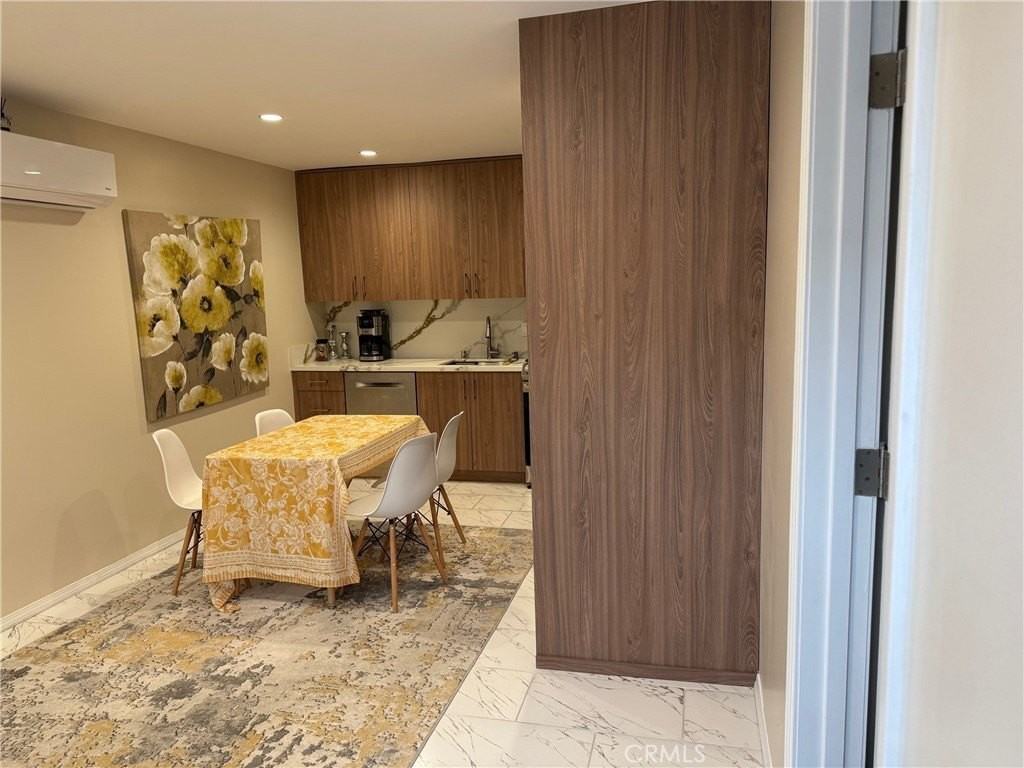 20625 Tuba St - Photo 6 of 11