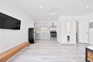 19140 Hartland St - Photo 1 of 1