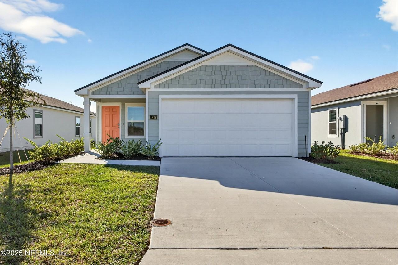 1347 Little Heron Pl - Photo 4 of 46