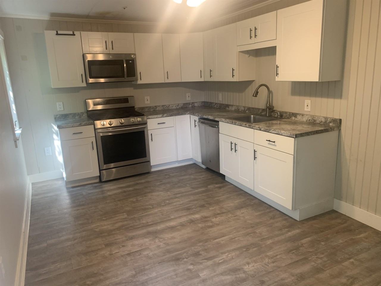 14B Preble St - Photo 7 of 39