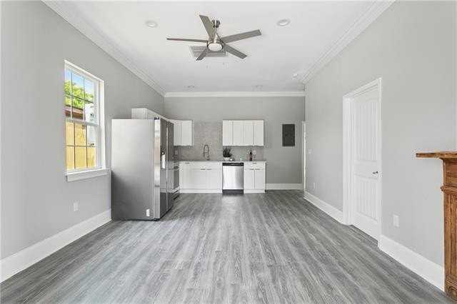 1829 Frenchmen St - Photo 5 of 9