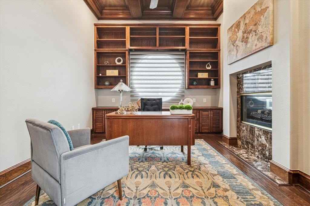 6405 Fox Chase Ln - Photo 5 of 40