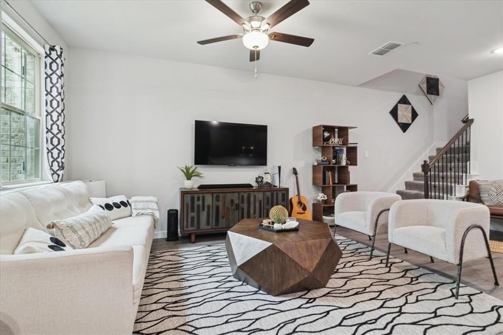 3047 Tenor Way - Photo 6 of 17