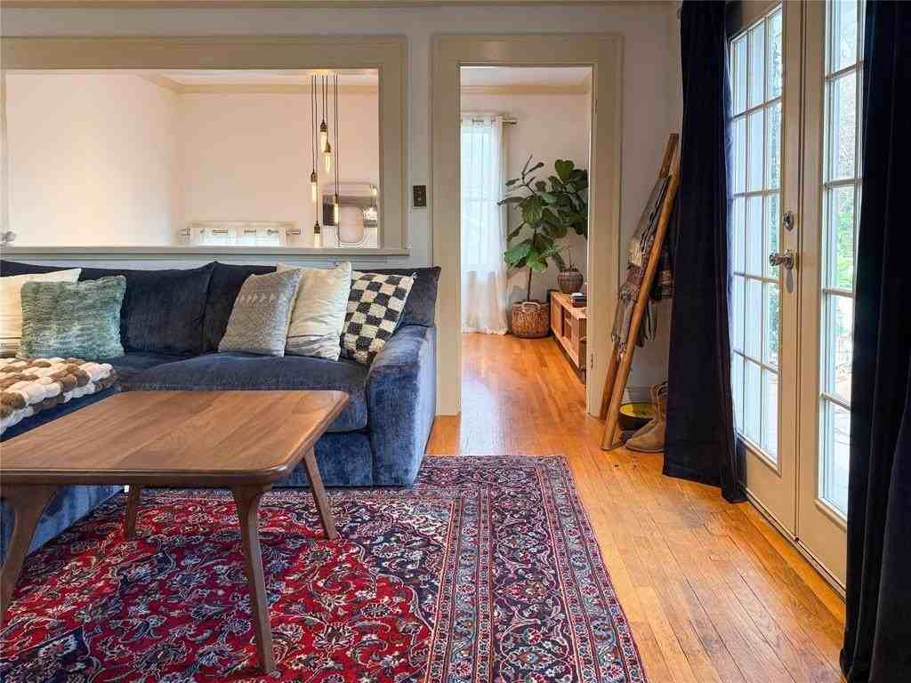 4259 Bryce Ave - Photo 5 of 31