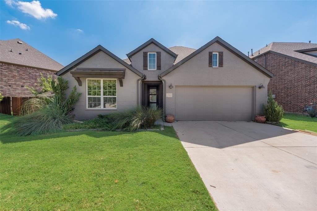 15404 Pioneer Bluff Trl - Photo 2 of 31