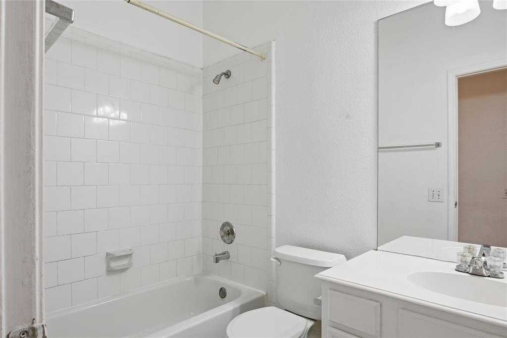 6609 Candlecreek Ln - Photo 4 of 22