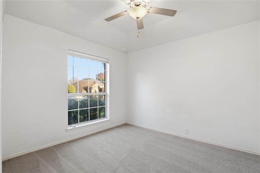 6609 Candlecreek Ln - Photo 5 of 22