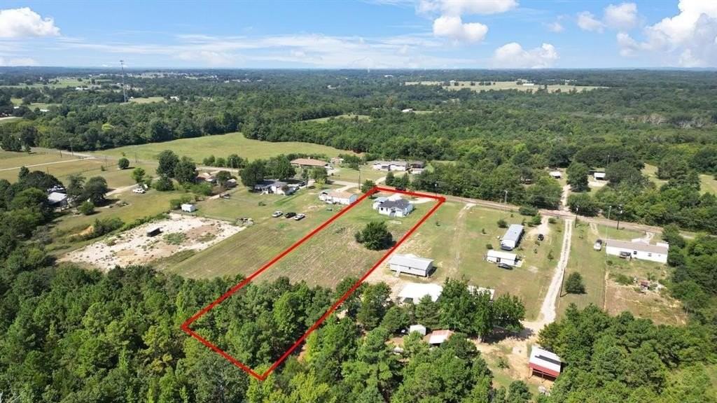 17982 County Road 4104 - Photo 3 of 18