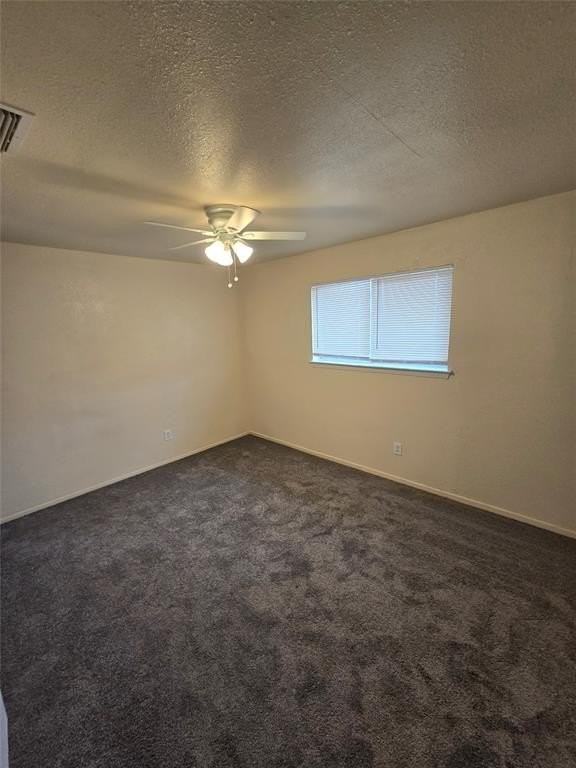 1605 Willowbrook St - Photo 7 of 10