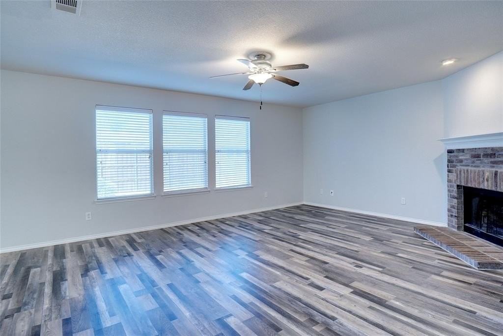 13145 Padre Ave - Photo 7 of 19