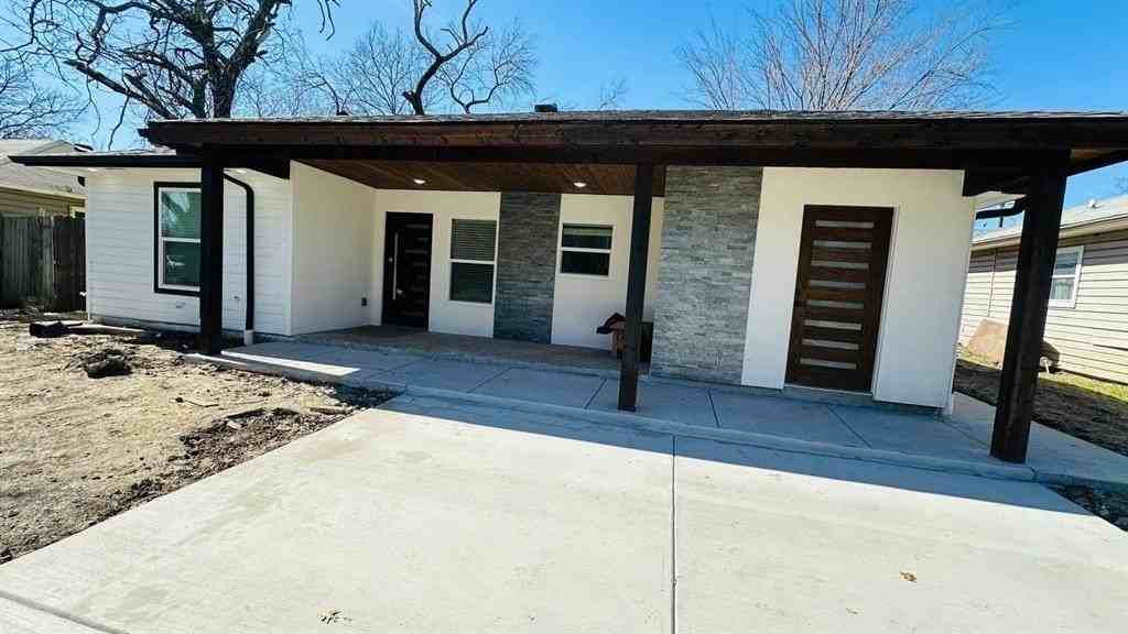 538 Cimarron Trce - Photo 2 of 11