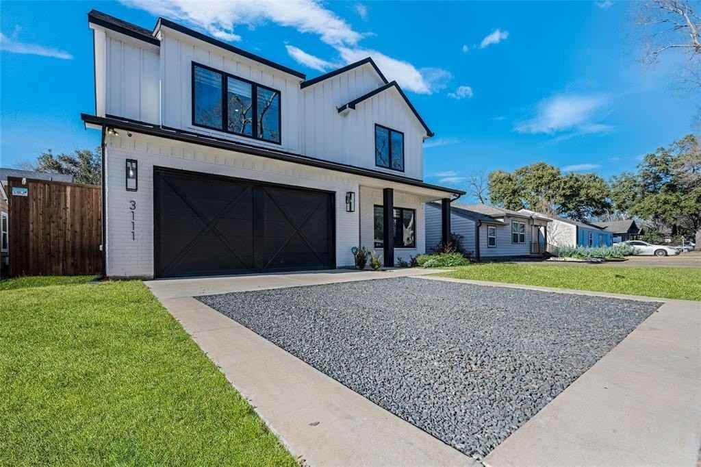 3111 Hedgerow Dr - Photo 5 of 39