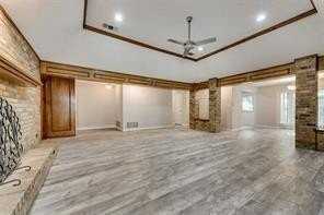 612 Renee Ln - Photo 4 of 22