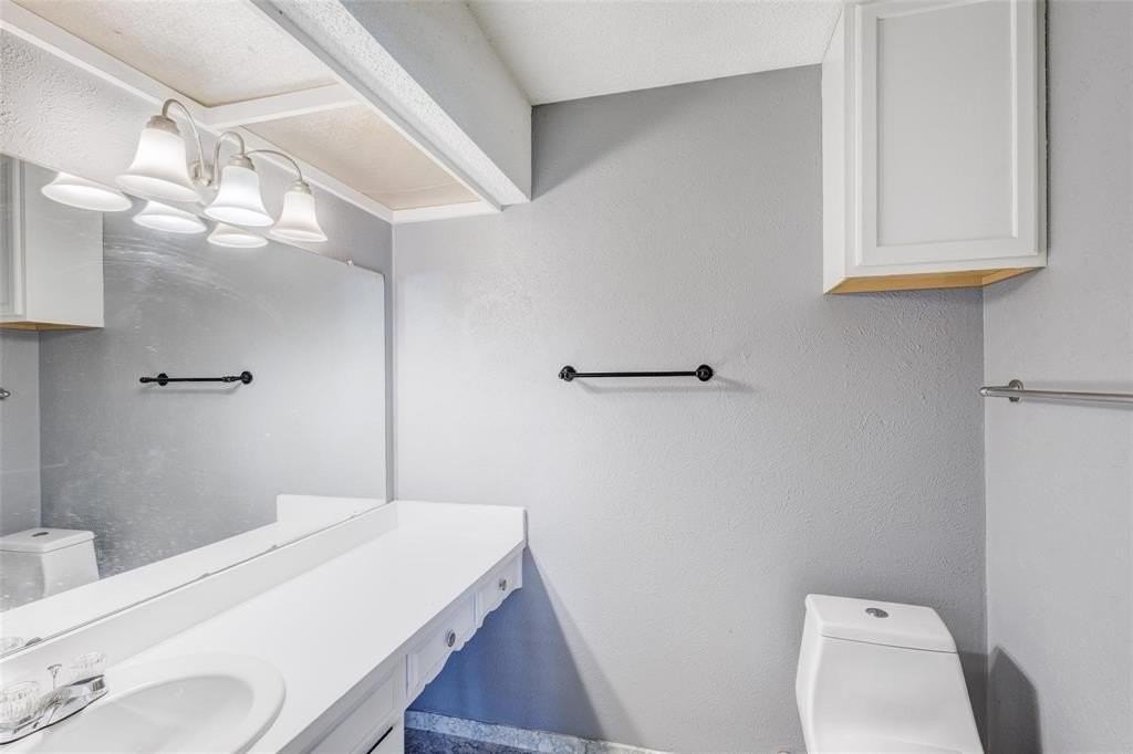 7324 Vanessa Dr - Photo 6 of 18