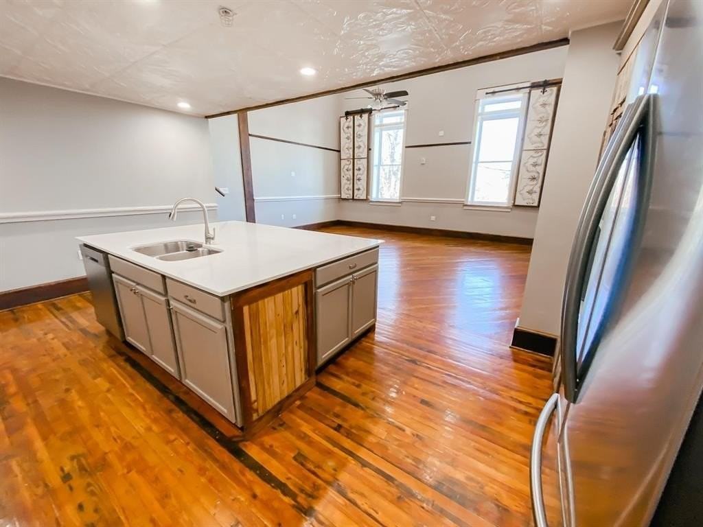 507 N Main Street #202 - Photo 5 of 17