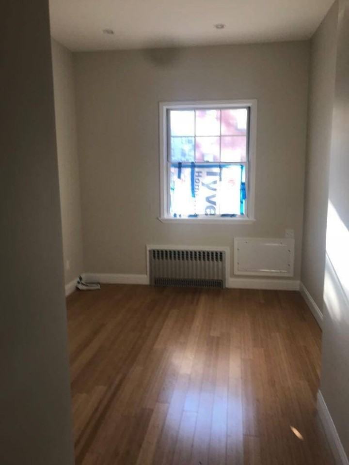 16 Park St - Photo 3 of 5