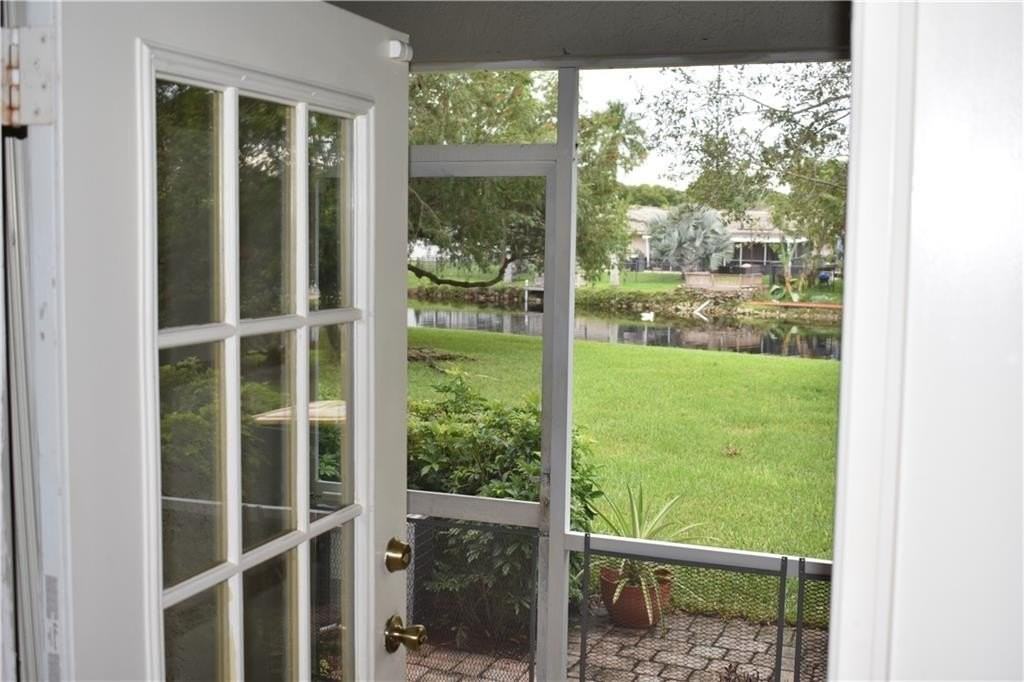 7890 Dixie Beach Cir - Photo 2 of 19