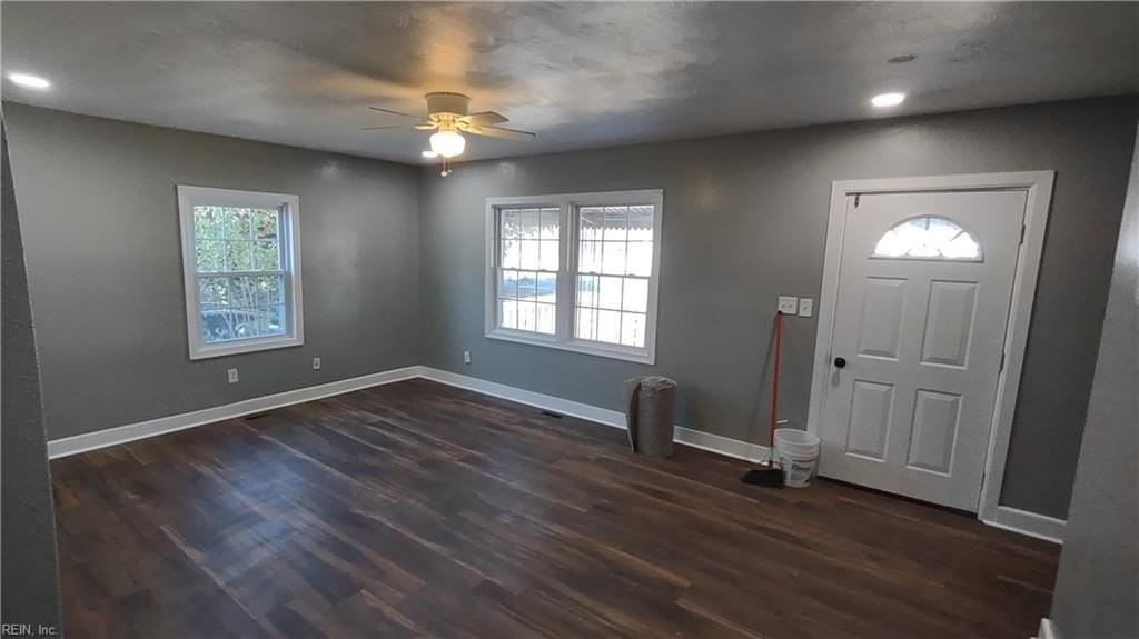 5949 Jefferson Ave - Photo 2 of 11