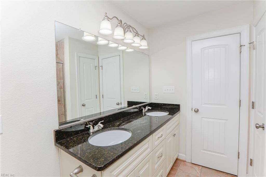 9628 9th Bay St - Photo 6 of 45