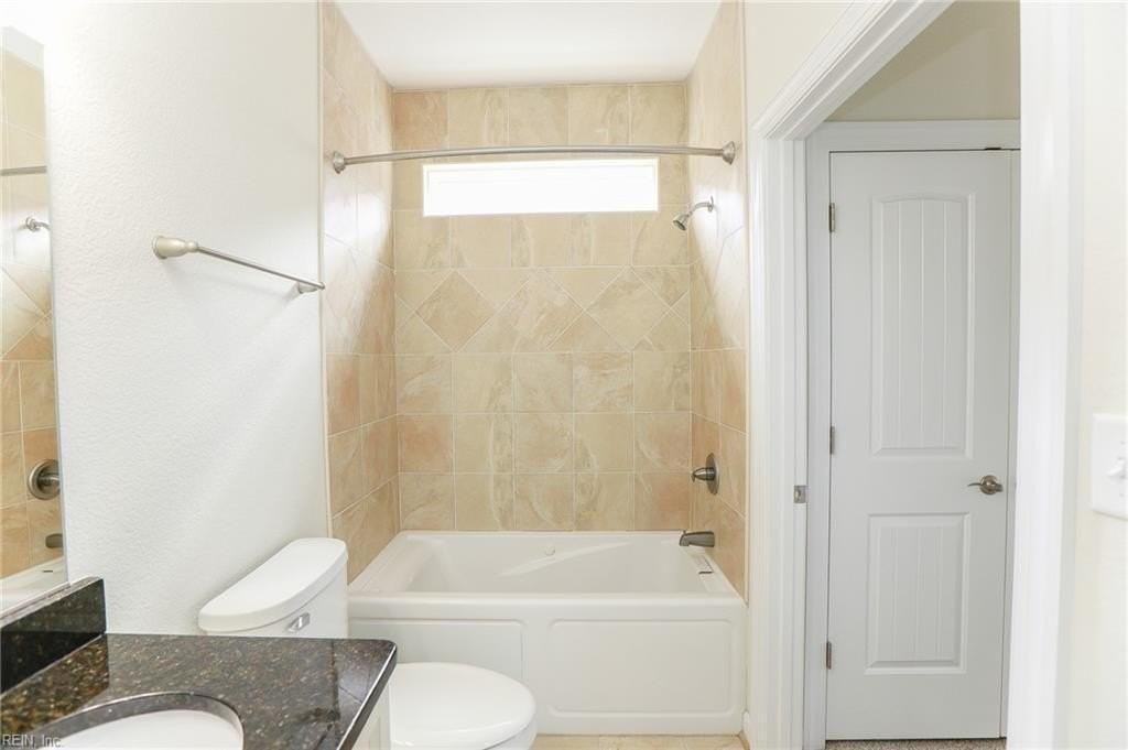 9628 9th Bay St - Photo 7 of 45