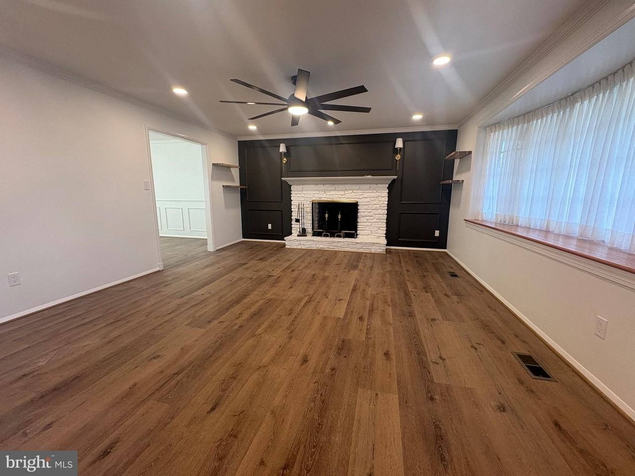 119 E Padonia Rd - Photo 4 of 38