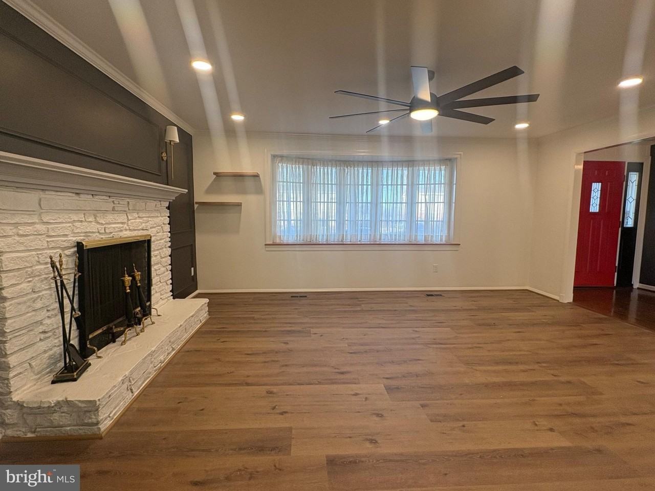 119 E Padonia Rd - Photo 5 of 38