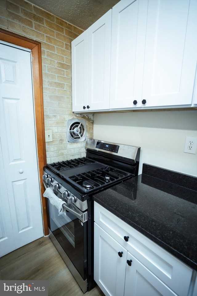 7507 Riverdale Rd Apt 2064 #2064 - Photo 7 of 14